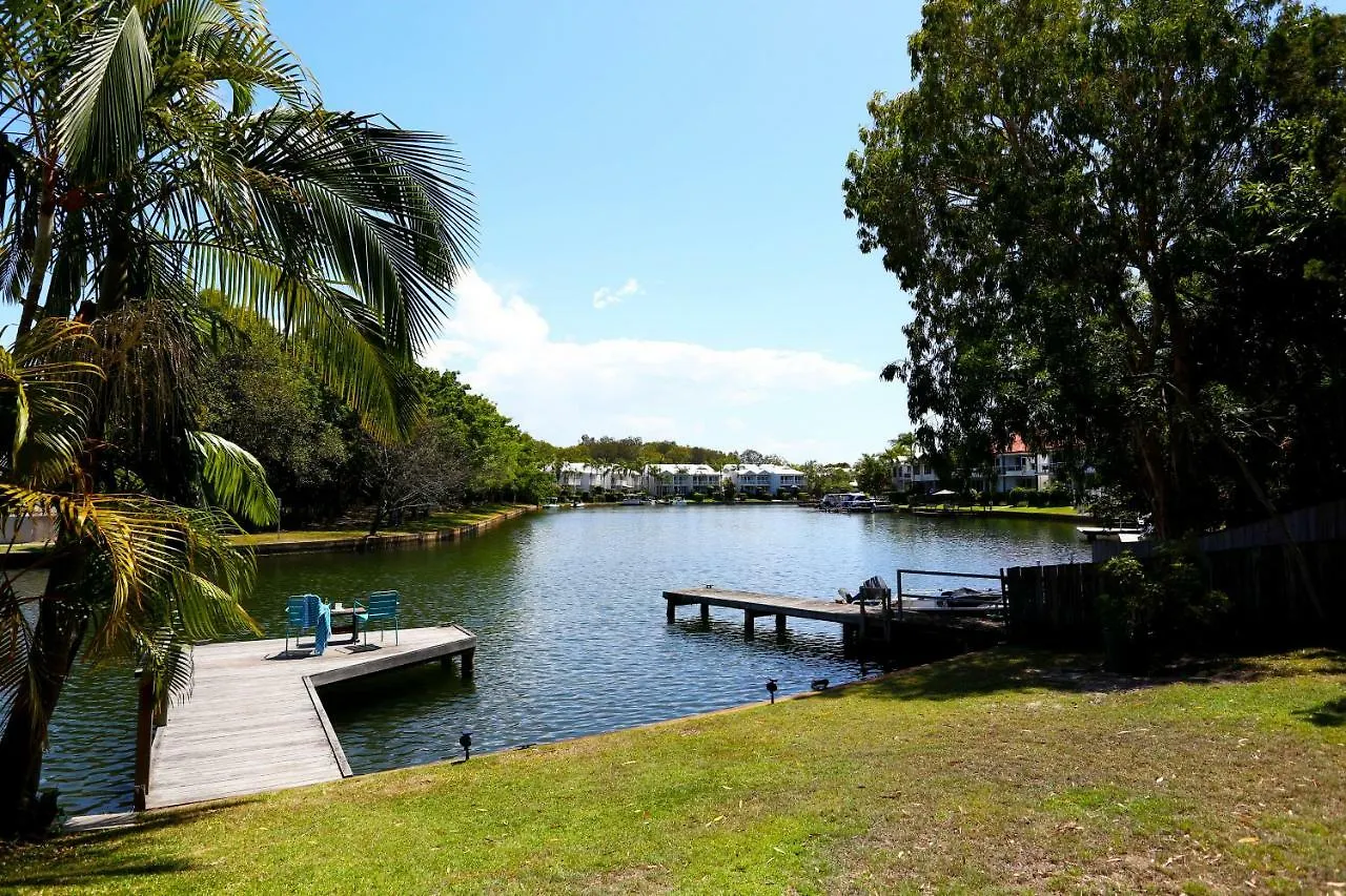 Clouds End Villa Noosaville Holiday home