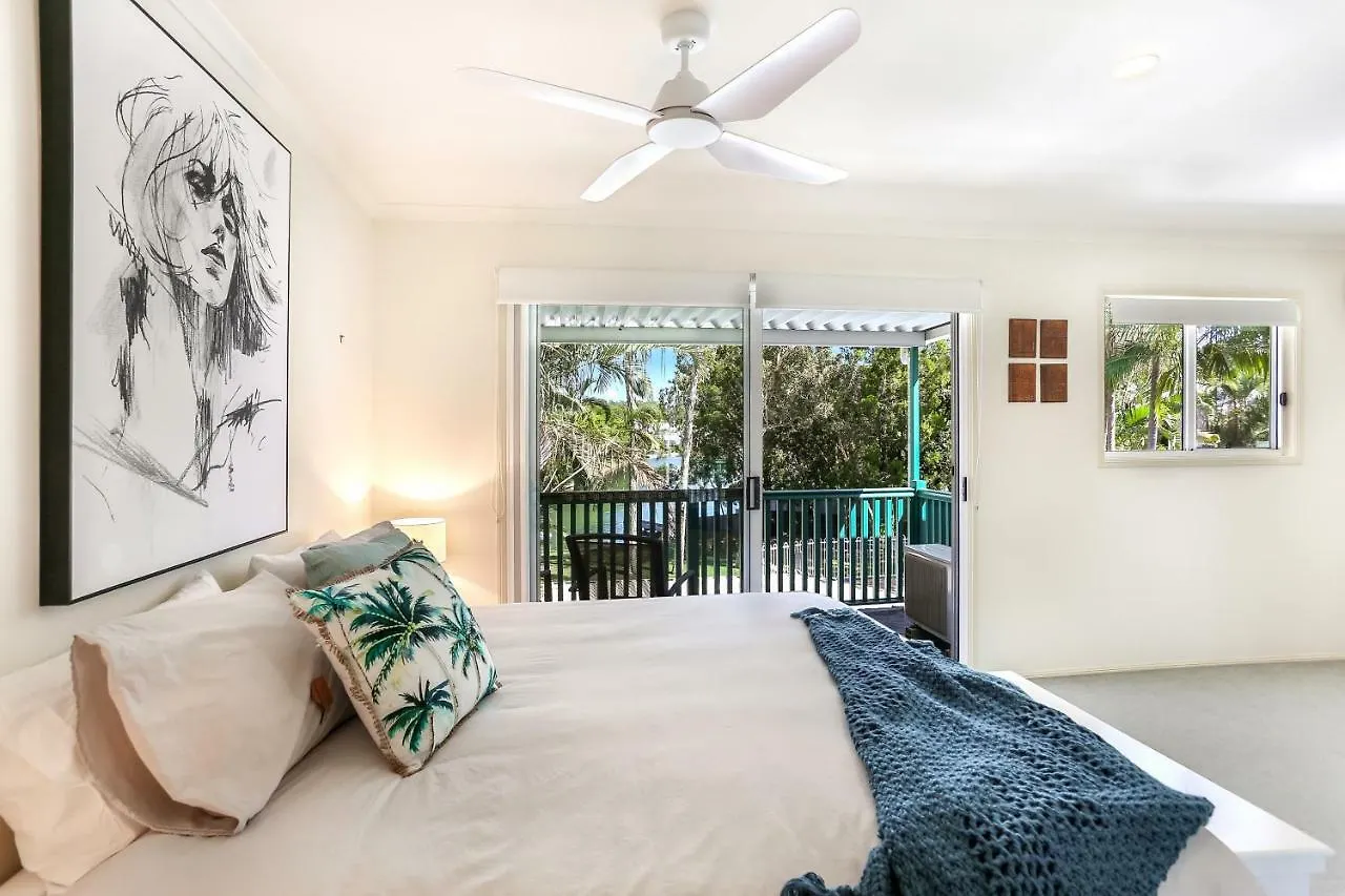 Clouds End Villa Noosaville